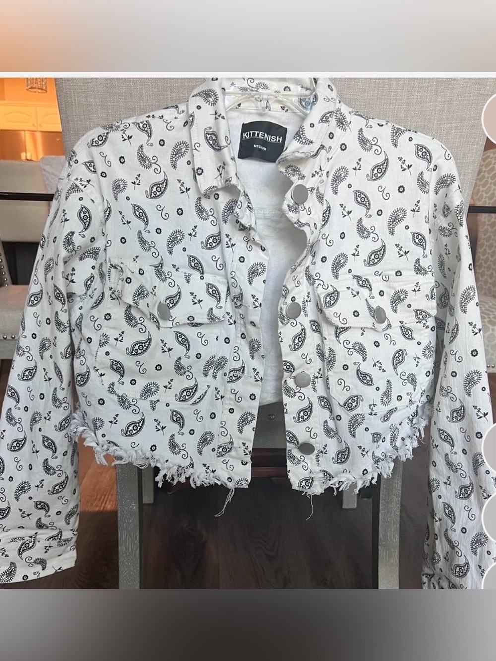 KITTENISH White Paisley-Print Cropped Denim Jacket